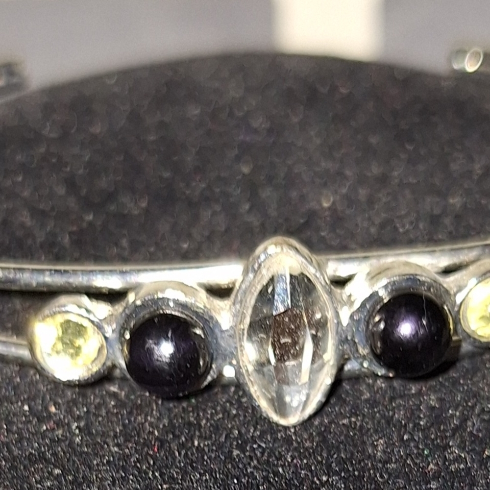 🍊Paparazzi Silver Bracelet with Black and Clear Accents